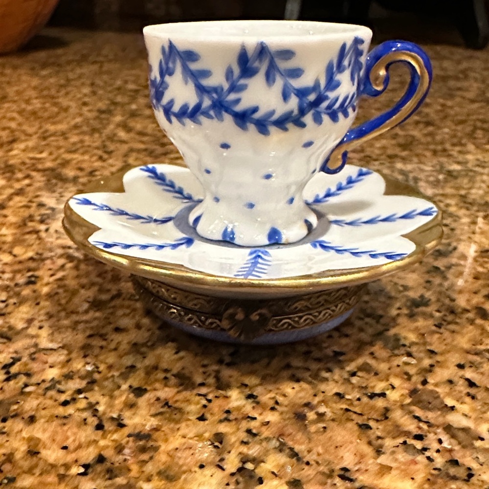 Limoges Blue and White Porcelain Pill or Snuff Box. Teacup and saucer design.